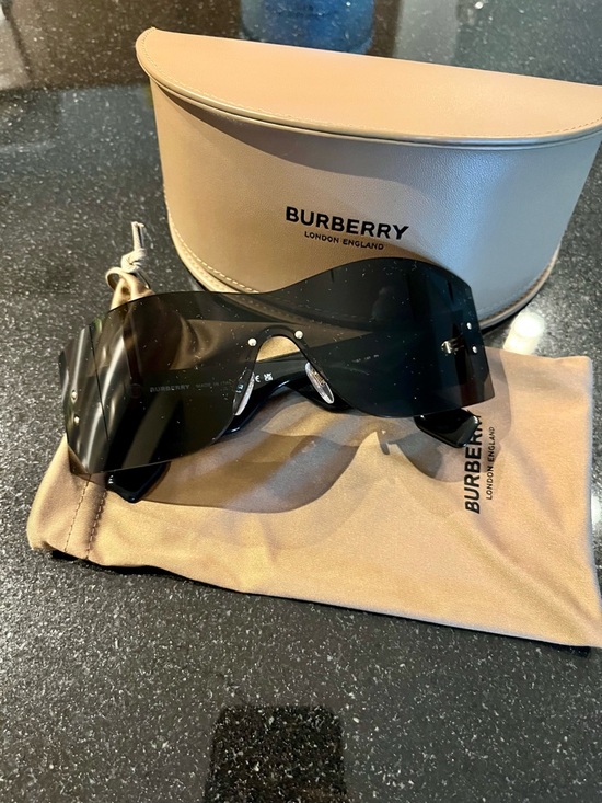 Burberry Shield Sunglasses in Dark Smoke and Black
